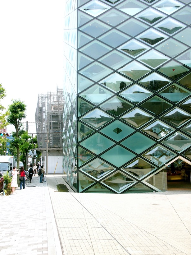 Prada Shop - 2.jpg