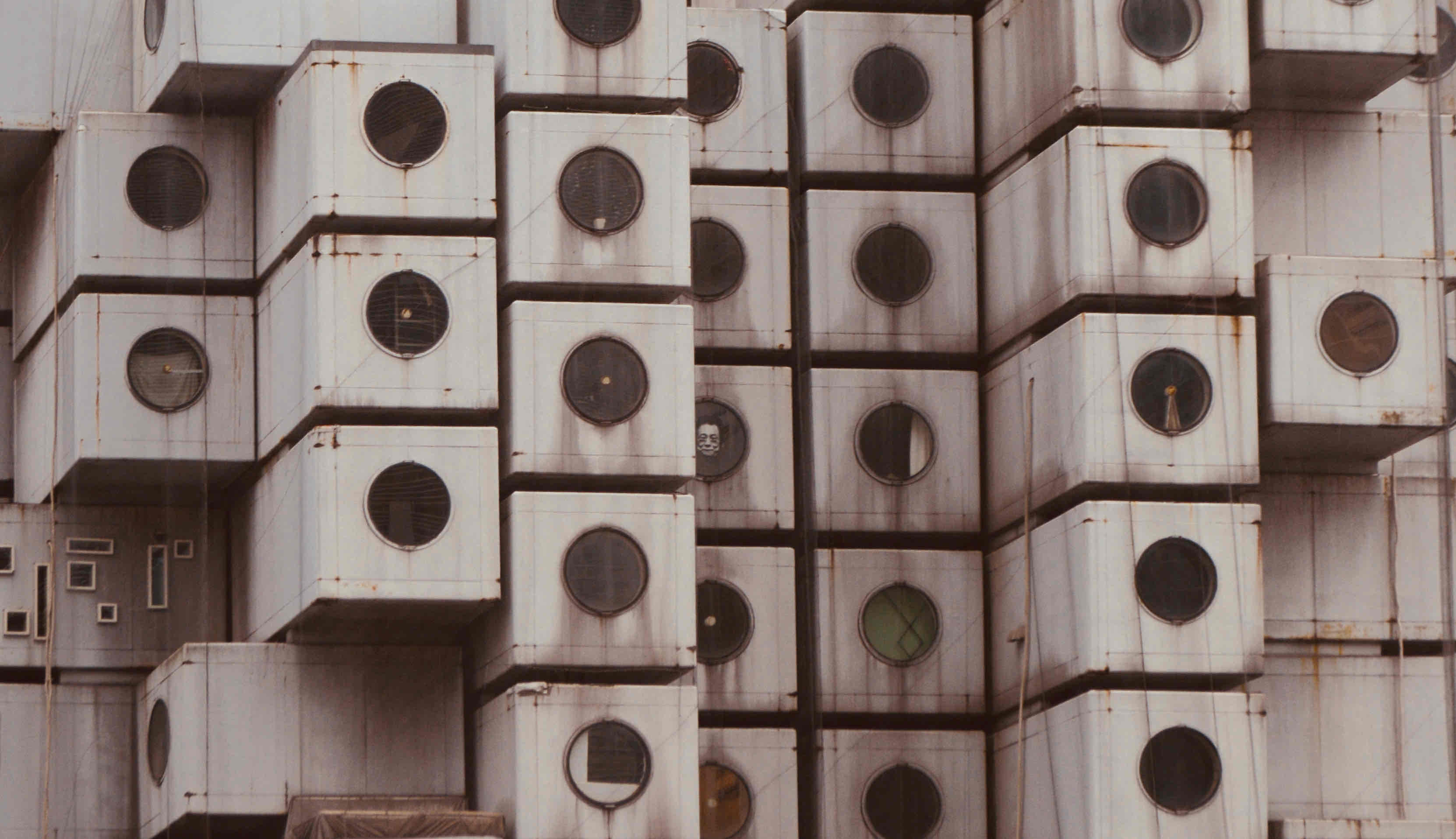 Capsule Close up with Kurokawa looking from a window   Capsule Close up with Kurokawa looking from a window